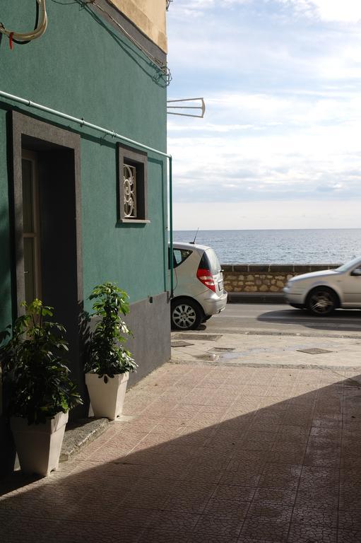 La Casa Dei Nonni Apartment Giardini Naxos Room photo